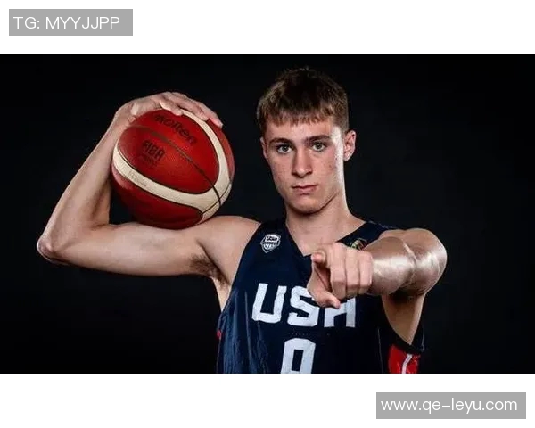 弗拉格勇于尝试错误助力球队成功展现自信与成长